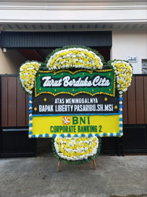 Papan Bunga Duka di Montong Terep